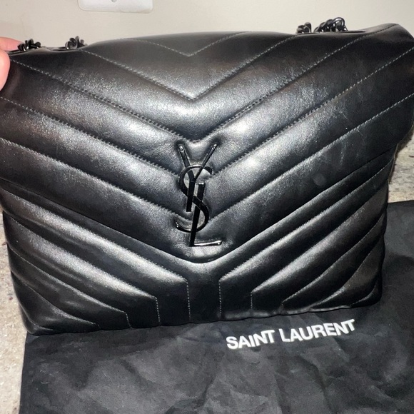 Saint Laurent - Picture 2 of 5